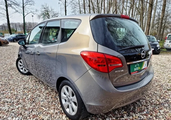 Opel Meriva cena 28900 przebieg: 163900, rok produkcji 2012 z Głogówek małe 781